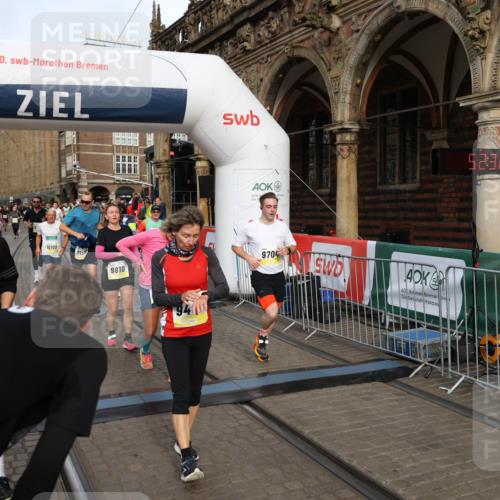 05.10.2025 - 20. swb-Marathon Bremen Yannick Fuchs http://msf.ph/oto/9260491 05.10.2025 10:48:31 Ziel 8787, 9223, 9298, 9404, 9641, 9665, 9704, 9810, 9958, 10109, 10131, 10211, 11119, 11292, 11637 meine-sportfotos.de
