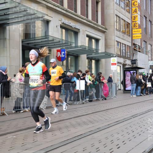 05.10.2025 - 20. swb-Marathon Bremen Strokosch-Dieckow http://msf.ph/oto/9260515 05.10.2025 11:00:41 Ziel 9182, 9208, 9305, 9443, 9600, 9880, 9954, 10228, 10258, 10359, 10477, 10630, 10914, 11053, 11155, 11337, 11338, 11524, 11597, 11719, 9182, 9208, 9305, 9443, 9600, 9880, 9954, 10228, 10258, 10359, 10477, 10630, 10914, 11053, 11155, 11337, 11338, 11524, 11597, 11719 meine-sportfotos.de