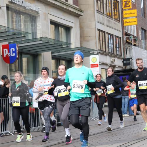 05.10.2025 - 20. swb-Marathon Bremen Strokosch-Dieckow http://msf.ph/oto/9262322 05.10.2025 11:02:30 Ziel 9331, 9360, 9516, 9644, 9841, 9846, 9893, 10129, 10167, 10207, 10510, 10530, 10656, 10734, 10777, 10803, 10804, 10825, 10826, 10876, 10940, 11024, 11087, 11193, 11312, 11504, 11576, 11667, 11668, 11735, 9331, 9360, 9516, 9644, 9841, 9846, 9893, 10129, 10167, 10207, 10510, 10530, 10656, 10734, 10777, 10803, 10804, 10825, 10826, 10876, 10940, 11024, 11087, 11193, 11312, 11504, 11735 meine-sportfotos.de
