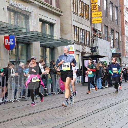 05.10.2025 - 20. swb-Marathon Bremen Strokosch-Dieckow http://msf.ph/oto/9263013 05.10.2025 11:03:06 Ziel 7199, 7776, 9224, 9225, 9246, 9308, 9325, 9486, 9498, 9850, 9940, 10142, 10213, 10405, 10446, 10471, 10926, 10963, 10995, 11103, 11124, 11150, 11236, 11390, 11467, 11502, 11508, 11509, 11522, 7199, 7776, 9224, 9225, 9246, 9308, 9325, 9486, 9498, 9850, 9940, 10142, 10213, 10405, 10446, 10471, 10926, 10963, 10995, 11103, 11124, 11150, 11236, 11390, 11467, 11502, 11508, 11509, 11522 meine-sportfotos.de