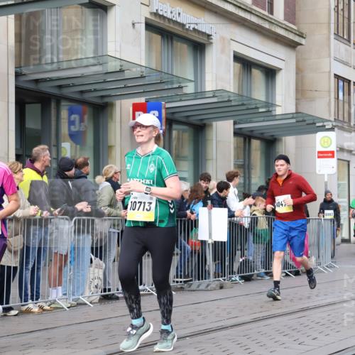 05.10.2025 - 20. swb-Marathon Bremen Strokosch-Dieckow http://msf.ph/oto/9263344 05.10.2025 11:03:21 Ziel 7199, 7788, 9241, 9315, 9486, 9498, 9571, 9850, 9940, 10106, 10213, 10238, 10297, 10478, 10603, 10604, 10711, 10713, 11039, 11272, 11306, 11522, 11589, 7199, 7788, 9241, 9315, 9486, 9498, 9571, 9850, 9940, 10106, 10213, 10238, 10297, 10478, 10603, 10604, 10711, 10713, 11039, 11272, 11306, 11522, 11589 meine-sportfotos.de
