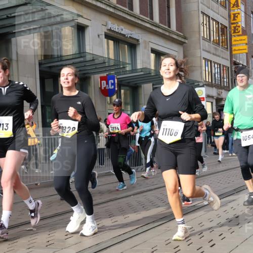 05.10.2025 - 20. swb-Marathon Bremen Strokosch-Dieckow http://msf.ph/oto/9266132 05.10.2025 11:05:08 Ziel 7654, 9210, 9419, 9440, 9515, 9690, 9713, 9752, 9908, 9944, 10025, 10158, 10255, 10289, 10426, 10437, 10511, 10542, 10828, 10843, 10844, 10990, 10999, 11064, 11106, 11164, 11501, 11540, 11676, 11681, 7654, 9210, 9419, 9440, 9515, 9690, 9713, 9752, 9908, 9944, 10025, 10158, 10255, 10289, 10426, 10437, 10511, 10542, 10828, 10843, 10844, 10990, 10999, 11064, 11106, 11164, 11501, 11540, 11676, 11681 meine-sportfotos.de