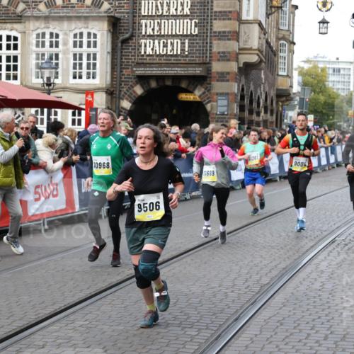05.10.2025 - 20. swb-Marathon Bremen Yannick Fuchs http://msf.ph/oto/9266934 05.10.2025 10:51:52 Ziel 8333, 9004, 9259, 9268, 9506, 10436, 10716, 10968, 11484, 11689, 11696 meine-sportfotos.de
