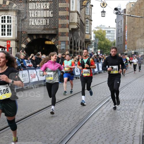 05.10.2025 - 20. swb-Marathon Bremen Yannick Fuchs http://msf.ph/oto/9266948 05.10.2025 10:51:52 Ziel 8333, 9004, 9259, 9268, 9506, 10436, 10716, 10968, 11484, 11689, 11696 meine-sportfotos.de