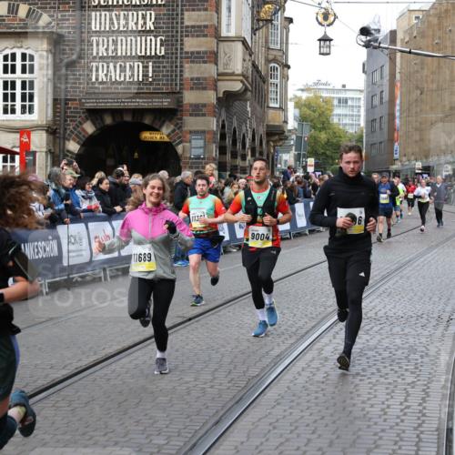 05.10.2025 - 20. swb-Marathon Bremen Yannick Fuchs http://msf.ph/oto/9266976 05.10.2025 10:51:52 Ziel 8333, 9004, 9259, 9268, 9506, 10436, 10716, 10968, 11484, 11689, 11696 meine-sportfotos.de