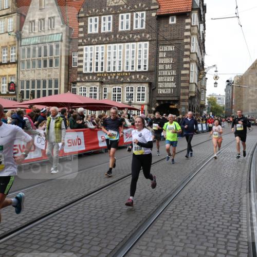 05.10.2025 - 20. swb-Marathon Bremen Yannick Fuchs http://msf.ph/oto/9267355 05.10.2025 10:52:02 Ziel 9004, 9683, 10380, 10581, 10625, 10817, 11080, 11136, 11325, 11361, 11394 meine-sportfotos.de