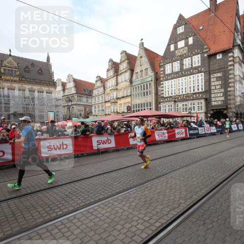 05.10.2025 - 20. swb-Marathon Bremen Yannick Fuchs http://msf.ph/oto/9289550 05.10.2025 10:45:08 Ziel 9202, 10091, 11362, 11715 meine-sportfotos.de