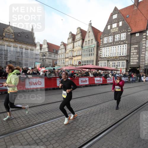 05.10.2025 - 20. swb-Marathon Bremen Yannick Fuchs http://msf.ph/oto/9308265 05.10.2025 11:03:14 Ziel 9300, 9593, 10471, 10926, 10996, 11682 meine-sportfotos.de