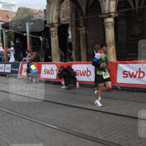 05.10.2025 - 20. swb-Marathon Bremen Yannick Fuchs http://msf.ph/oto/9316486 05.10.2025 10:42:26 Ziel 9700, 9775, 10208, 10375, 11230 meine-sportfotos.de