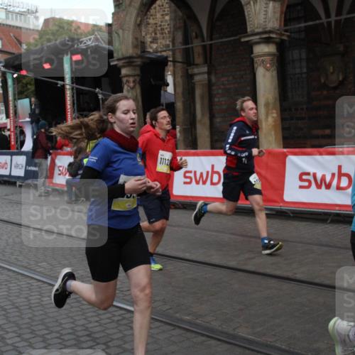 05.10.2025 - 20. swb-Marathon Bremen Yannick Fuchs http://msf.ph/oto/9316856 05.10.2025 10:52:24 Ziel 9584, 9955, 9987, 10507, 10719, 10927, 11128, 11491, 11665 meine-sportfotos.de