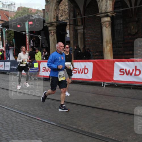 05.10.2025 - 20. swb-Marathon Bremen Yannick Fuchs http://msf.ph/oto/9316951 05.10.2025 10:54:07 Ziel 9520, 9807, 9835, 10019, 10075, 10631, 10662, 11303, 11339, 11432, 11593 meine-sportfotos.de