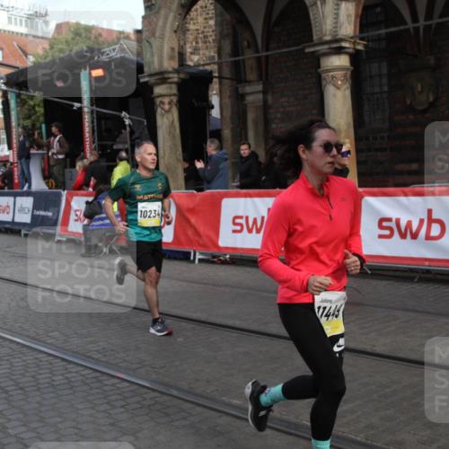 05.10.2025 - 20. swb-Marathon Bremen Yannick Fuchs http://msf.ph/oto/9316965 05.10.2025 10:54:21 Ziel 9574, 10234, 10402, 10533, 10915, 11449 meine-sportfotos.de