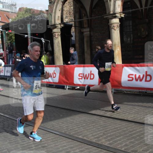 05.10.2025 - 20. swb-Marathon Bremen Yannick Fuchs http://msf.ph/oto/9317120 05.10.2025 10:57:22 Ziel 9260, 9292, 9450, 9489, 9844, 9947, 10169, 10367, 10657, 11015, 11596 meine-sportfotos.de