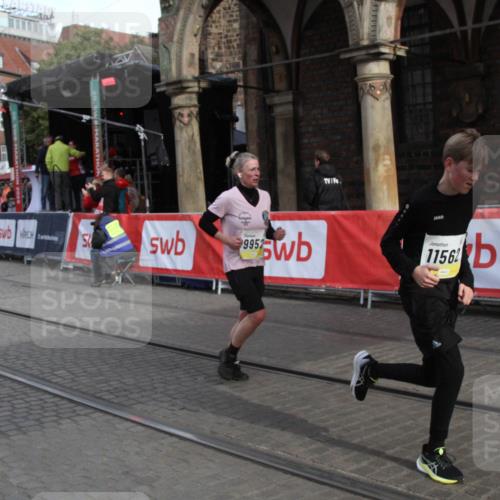 05.10.2025 - 20. swb-Marathon Bremen Yannick Fuchs http://msf.ph/oto/9317181 05.10.2025 10:58:19 Ziel 7077, 9952, 10368, 10786, 11049, 11562 meine-sportfotos.de