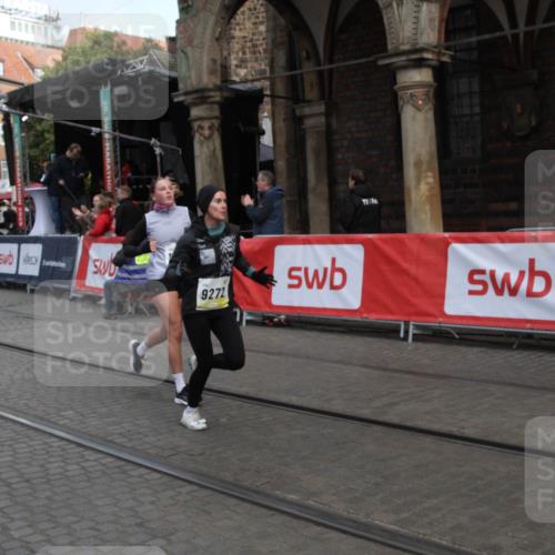 05.10.2025 - 20. swb-Marathon Bremen Yannick Fuchs http://msf.ph/oto/9317294 05.10.2025 11:00:46 Ziel 9272, 9858, 10518, 10872, 10901, 11034 meine-sportfotos.de