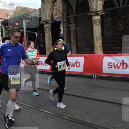 05.10.2025 - 20. swb-Marathon Bremen Yannick Fuchs http://msf.ph/oto/9317393 05.10.2025 11:02:59 Ziel 9644, 9846, 10167, 10656, 11087, 11312, 11504, 11667, 11668, 11735 meine-sportfotos.de