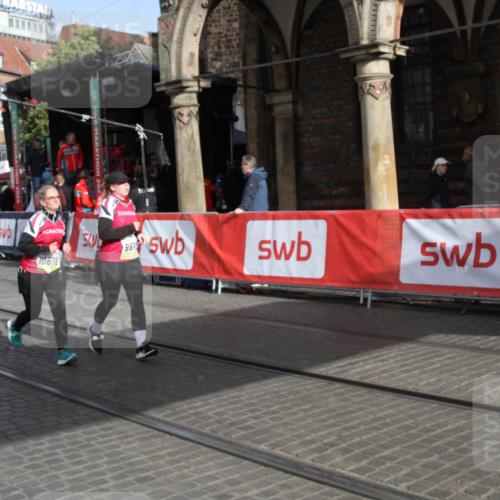 05.10.2025 - 20. swb-Marathon Bremen Yannick Fuchs http://msf.ph/oto/9317468 05.10.2025 11:04:26 Ziel 9537, 9684, 10678, 11200 meine-sportfotos.de