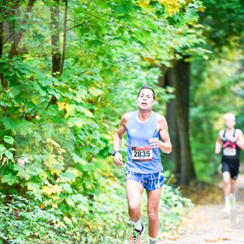 12.10.2025 - Bramfelder Halbmarathon 2025 Dr. Thomas Lammeyer http://msf.ph/oto/9340286 12.10.2025 09:45:20 Laufen 2835, 00 meine-sportfotos.de