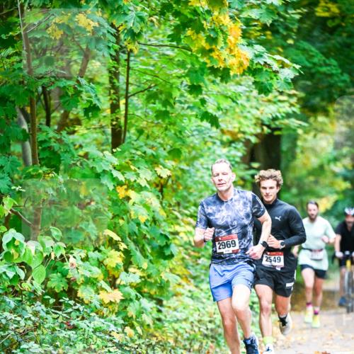 12.10.2025 - Bramfelder Halbmarathon 2025 Dr. Thomas Lammeyer http://msf.ph/oto/9340545 12.10.2025 09:47:58 Laufen 2969, 83, 2549 meine-sportfotos.de