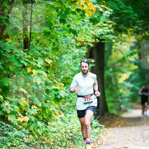 12.10.2025 - Bramfelder Halbmarathon 2025 Dr. Thomas Lammeyer http://msf.ph/oto/9340562 12.10.2025 09:48:01 Laufen 2751 meine-sportfotos.de
