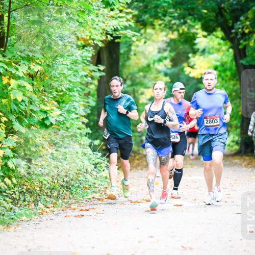 12.10.2025 - Bramfelder Halbmarathon 2025 Dr. Thomas Lammeyer http://msf.ph/oto/9340674 12.10.2025 09:48:55 Laufen 88, 545, 2803 meine-sportfotos.de