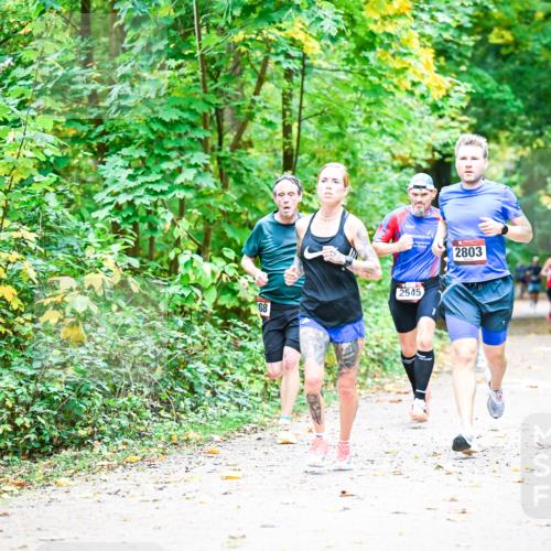 12.10.2025 - Bramfelder Halbmarathon 2025 Dr. Thomas Lammeyer http://msf.ph/oto/9340692 12.10.2025 09:48:58 Laufen 88, 2545, 2803 meine-sportfotos.de