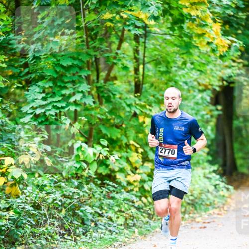 12.10.2025 - Bramfelder Halbmarathon 2025 Dr. Thomas Lammeyer http://msf.ph/oto/9340743 12.10.2025 09:49:15 Laufen 2770, 1, 09, 2025 meine-sportfotos.de