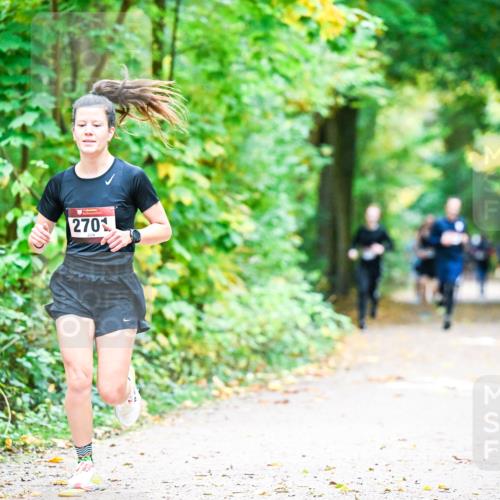 12.10.2025 - Bramfelder Halbmarathon 2025 Dr. Thomas Lammeyer http://msf.ph/oto/9340874 12.10.2025 09:49:55 Laufen 270 meine-sportfotos.de