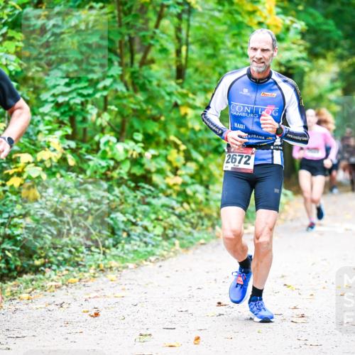 12.10.2025 - Bramfelder Halbmarathon 2025 Dr. Thomas Lammeyer http://msf.ph/oto/9341008 12.10.2025 09:50:26 Laufen 2432, 2672, 86, 1 meine-sportfotos.de
