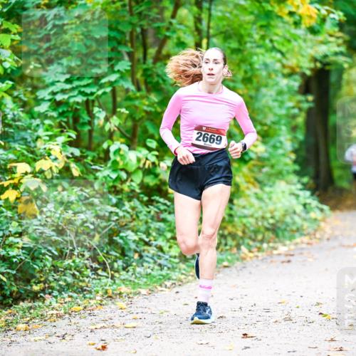 12.10.2025 - Bramfelder Halbmarathon 2025 Dr. Thomas Lammeyer http://msf.ph/oto/9341026 12.10.2025 09:50:29 Laufen 2669 meine-sportfotos.de