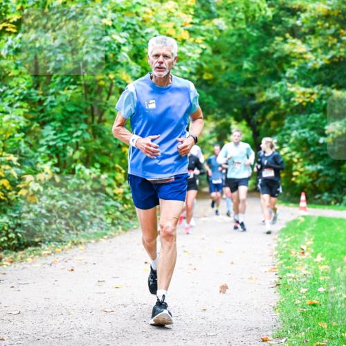 12.10.2025 - Bramfelder Halbmarathon 2025 Dr. Thomas Lammeyer http://msf.ph/oto/9341238 12.10.2025 09:51:11 Laufen  meine-sportfotos.de