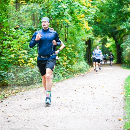 12.10.2025 - Bramfelder Halbmarathon 2025 Dr. Thomas Lammeyer http://msf.ph/oto/9341329 12.10.2025 09:51:30 Laufen  meine-sportfotos.de