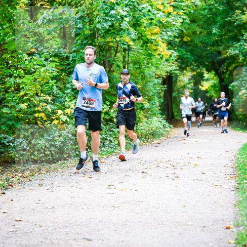 12.10.2025 - Bramfelder Halbmarathon 2025 Dr. Thomas Lammeyer http://msf.ph/oto/9341359 12.10.2025 09:51:35 Laufen 2465, 2948 meine-sportfotos.de