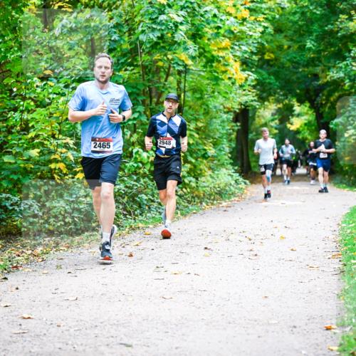 12.10.2025 - Bramfelder Halbmarathon 2025 Dr. Thomas Lammeyer http://msf.ph/oto/9341362 12.10.2025 09:51:35 Laufen 2948, 2465 meine-sportfotos.de