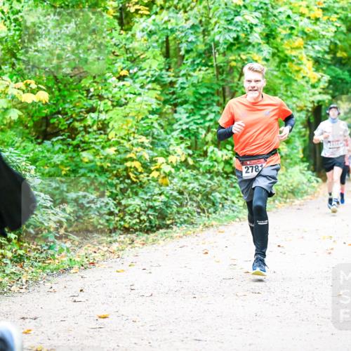 12.10.2025 - Bramfelder Halbmarathon 2025 Dr. Thomas Lammeyer http://msf.ph/oto/9341595 12.10.2025 09:52:21 Laufen 278 meine-sportfotos.de