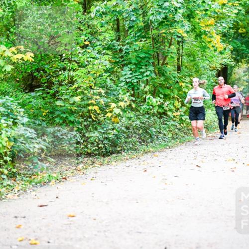 12.10.2025 - Bramfelder Halbmarathon 2025 Dr. Thomas Lammeyer http://msf.ph/oto/9341691 12.10.2025 09:52:44 Laufen 2970, 2541, 2459 meine-sportfotos.de