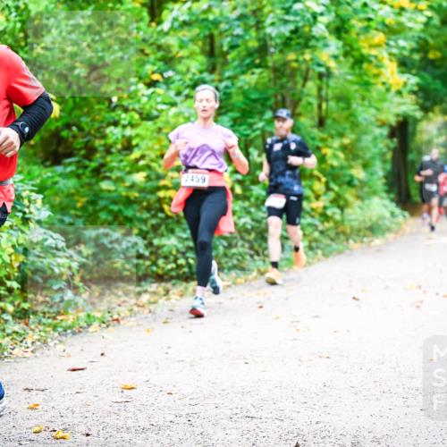 12.10.2025 - Bramfelder Halbmarathon 2025 Dr. Thomas Lammeyer http://msf.ph/oto/9341726 12.10.2025 09:52:49 Laufen 2541, 2459 meine-sportfotos.de