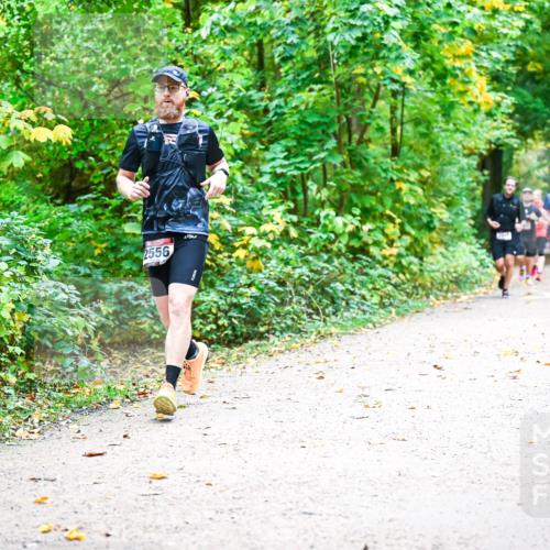 12.10.2025 - Bramfelder Halbmarathon 2025 Dr. Thomas Lammeyer http://msf.ph/oto/9341737 12.10.2025 09:52:51 Laufen 2556 meine-sportfotos.de