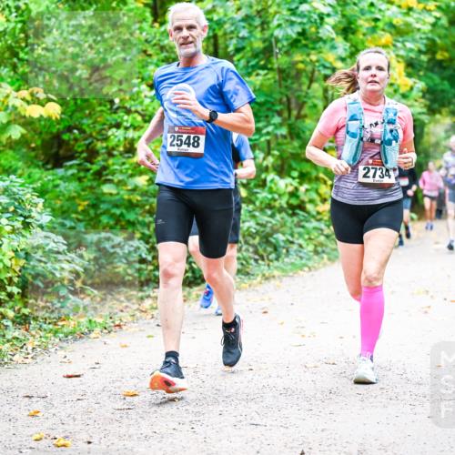 12.10.2025 - Bramfelder Halbmarathon 2025 Dr. Thomas Lammeyer http://msf.ph/oto/9341789 12.10.2025 09:53:00 Laufen 2548, 2734 meine-sportfotos.de