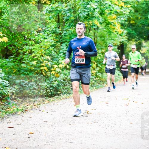 12.10.2025 - Bramfelder Halbmarathon 2025 Dr. Thomas Lammeyer http://msf.ph/oto/9341899 12.10.2025 09:53:20 Laufen 2930, 2950 meine-sportfotos.de