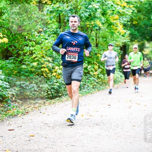 12.10.2025 - Bramfelder Halbmarathon 2025 Dr. Thomas Lammeyer http://msf.ph/oto/9341901 12.10.2025 09:53:20 Laufen 2930, 2950 meine-sportfotos.de