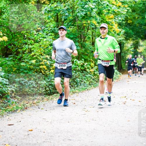 12.10.2025 - Bramfelder Halbmarathon 2025 Dr. Thomas Lammeyer http://msf.ph/oto/9341917 12.10.2025 09:53:23 Laufen 2649, 2950 meine-sportfotos.de