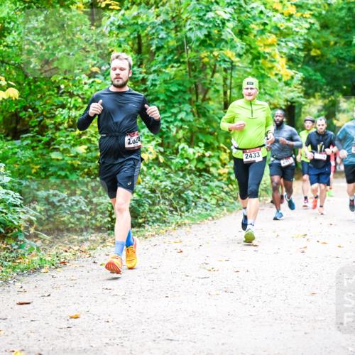 12.10.2025 - Bramfelder Halbmarathon 2025 Dr. Thomas Lammeyer http://msf.ph/oto/9341955 12.10.2025 09:53:30 Laufen 2024, 2433, 2009, 2790 meine-sportfotos.de