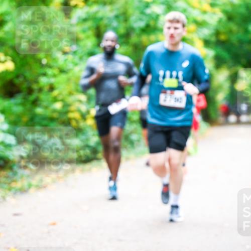 12.10.2025 - Bramfelder Halbmarathon 2025 Dr. Thomas Lammeyer http://msf.ph/oto/9341972 12.10.2025 09:53:33 Laufen  meine-sportfotos.de