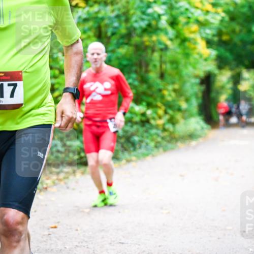 12.10.2025 - Bramfelder Halbmarathon 2025 Dr. Thomas Lammeyer http://msf.ph/oto/9341985 12.10.2025 09:53:36 Laufen 2917 meine-sportfotos.de