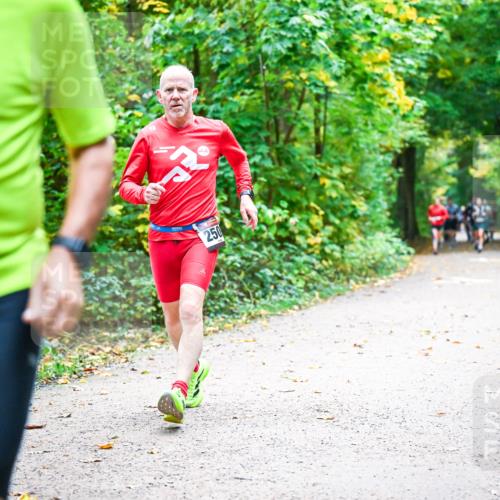 12.10.2025 - Bramfelder Halbmarathon 2025 Dr. Thomas Lammeyer http://msf.ph/oto/9341986 12.10.2025 09:53:36 Laufen 2917, 250 meine-sportfotos.de