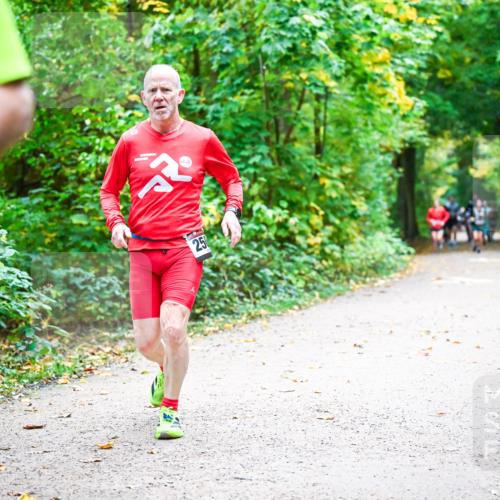 12.10.2025 - Bramfelder Halbmarathon 2025 Dr. Thomas Lammeyer http://msf.ph/oto/9341987 12.10.2025 09:53:37 Laufen 250 meine-sportfotos.de