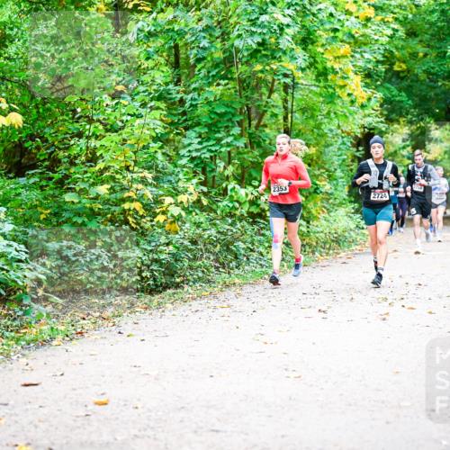12.10.2025 - Bramfelder Halbmarathon 2025 Dr. Thomas Lammeyer http://msf.ph/oto/9342014 12.10.2025 09:53:46 Laufen 2353, 2724, 2758, 453 meine-sportfotos.de