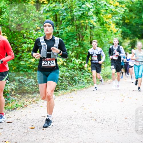 12.10.2025 - Bramfelder Halbmarathon 2025 Dr. Thomas Lammeyer http://msf.ph/oto/9342034 12.10.2025 09:53:49 Laufen 235, 2724, 2672, 453 meine-sportfotos.de