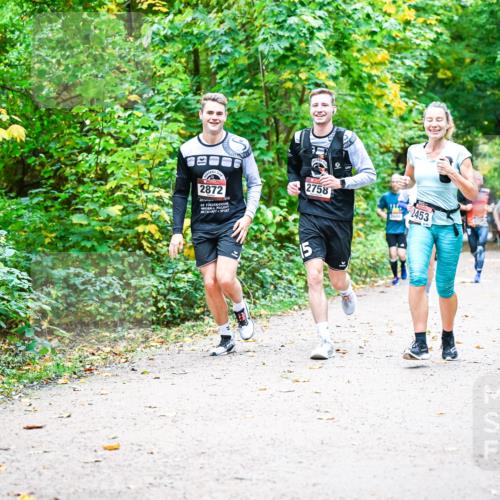 12.10.2025 - Bramfelder Halbmarathon 2025 Dr. Thomas Lammeyer http://msf.ph/oto/9342044 12.10.2025 09:53:51 Laufen 2872, 2758, 2453 meine-sportfotos.de